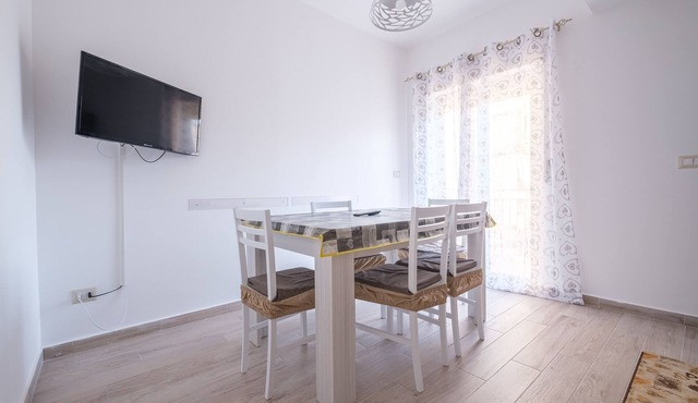 Holiday Apartment "Damilhouse 4" with Balcony & Wi-Fi