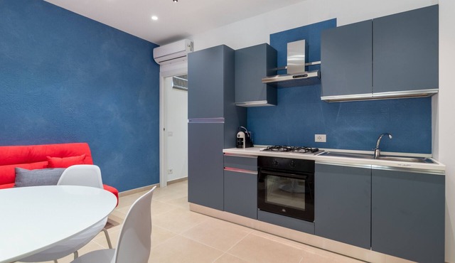 Holiday Apartment "Verdemare" with Sea View, Balcony and Wi-Fi