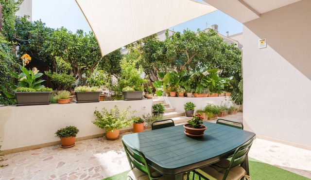 Holiday Home 'Ardesia Vacanze - Valderice' with Private Garden, Wi-Fi and Air Conditioning