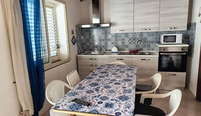 Holiday Home 'Casa Del Mare' with Wi-Fi and Air Conditioning