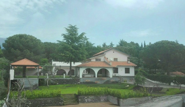 holiday home in Nicolosi. new construction
