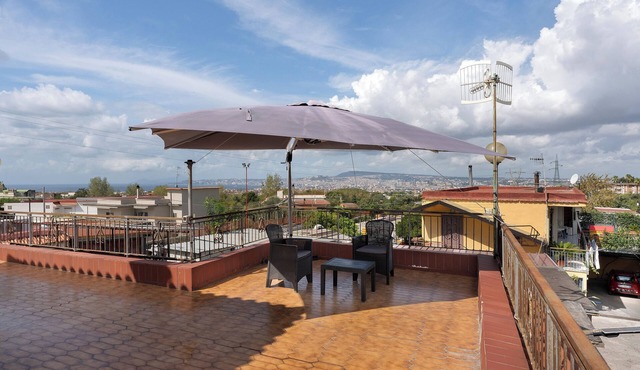 Holiday Home 'La Casa Di Giulia' with Sea View, Wi-Fi and Air Conditioning