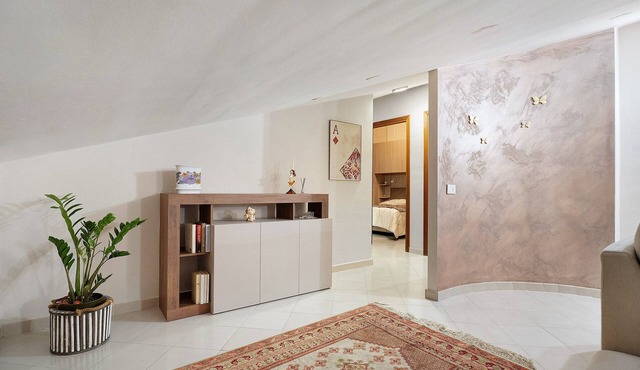Holiday Home 'La Tana Del Lupo' with Mountain View, Wi-Fi and Air Conditioning