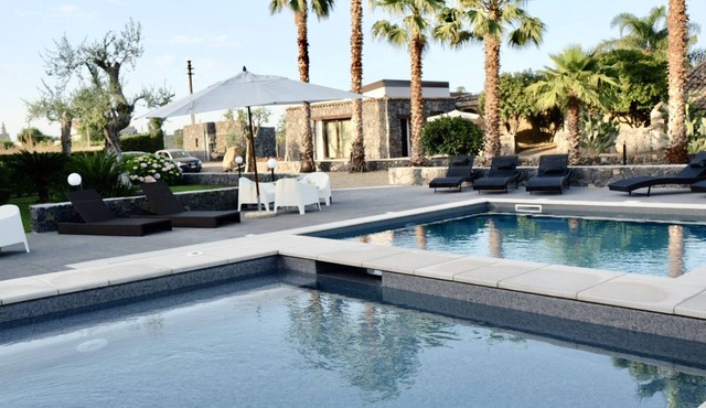 Holiday Homes Borgo Papardo "Stone"