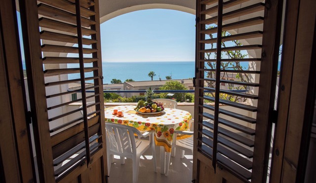 Holiday House With Panoramic View, Balcony, Wifi, and Near the Sea