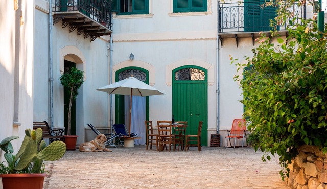 Holiday Home Casina ai Fraginesi with Mountain Views, Shared Garden & Wi-Fi