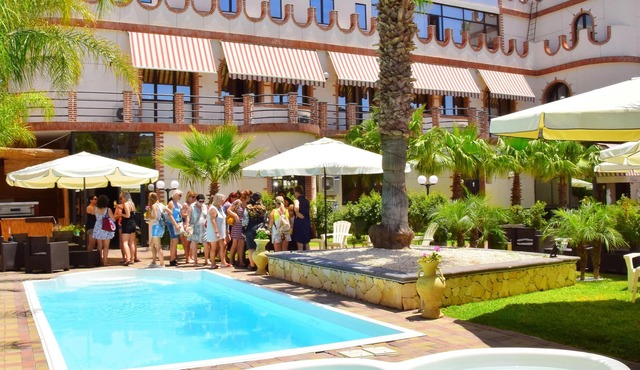Homerez - 50 m away from the beach! Appartement for 3 ppl. with shared pool