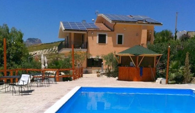 Homerez - Big villa for 11 ppl. with swimming-pool and terrace at Bompensiere