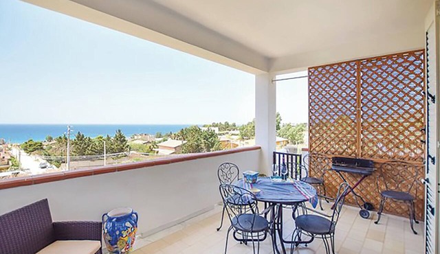 Homerez - Apartment in San Giorgio, Sea View