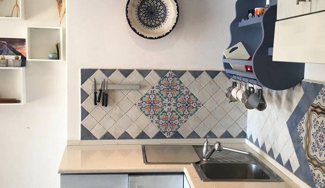 Homerez - Romantic House with View in Santa Marina