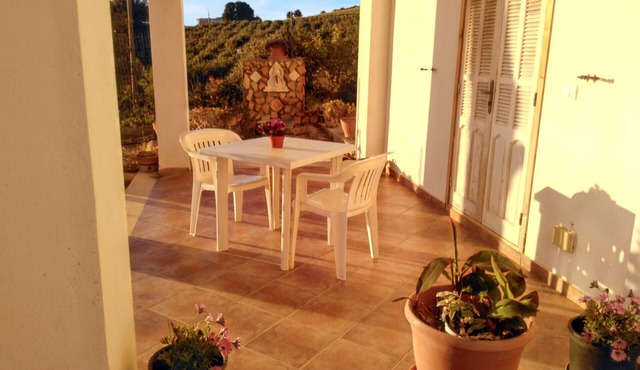 Homerez - Seaside apartment in Sciacca