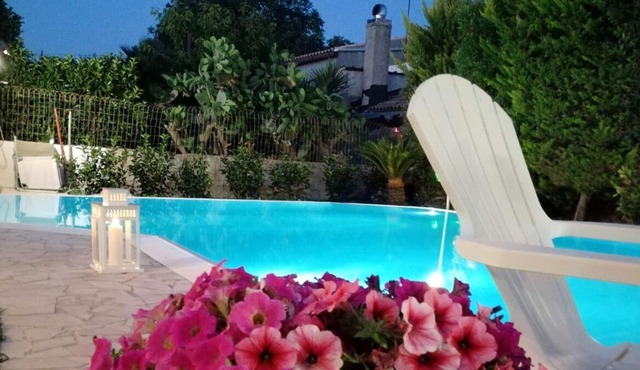 Homerez - Villa 15 km away from the beach for 5 ppl. with shared pool at Ragusa