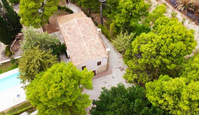 Homerez - Villa 15 km from the beach for 8 pers. with pool in Trapani