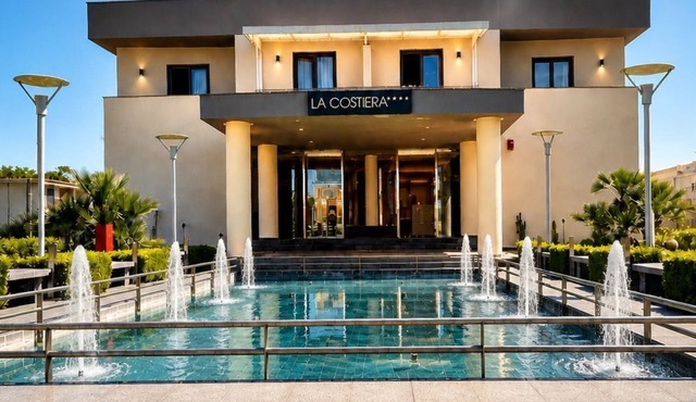 Hotel La Costiera