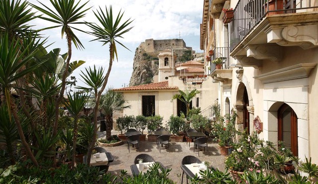 Hotel Palazzo Krataiis