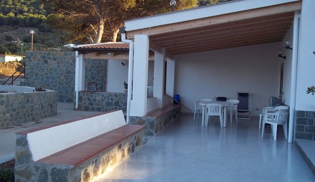 IBISCUS apartment in the wonderful island of Ustica