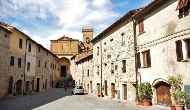 Il Mirtillo - A truly magical place in the heart of Tuscany, nestled in a medieval village