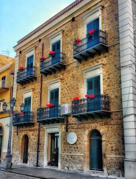 il portico dei normanni