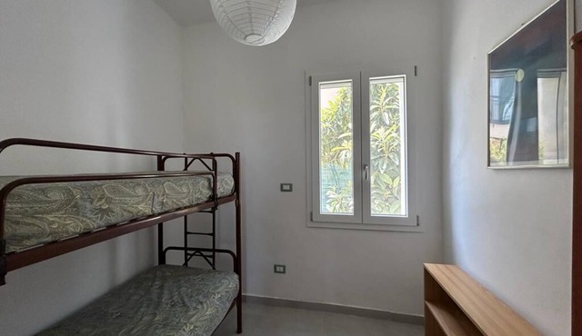 Independent villa just steps from the sea