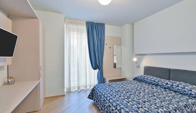 camera circe -Double room-Classic-Private Bathroom-Balcony