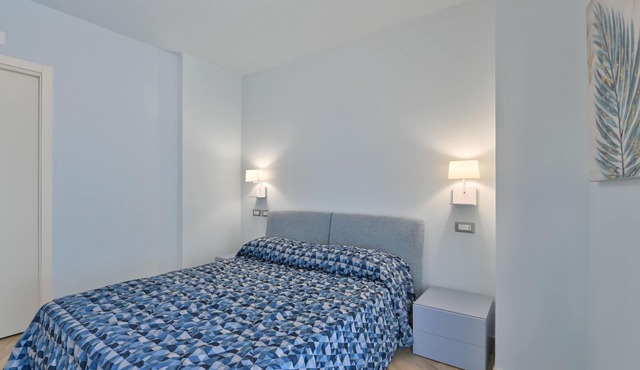 camera helios-Double room-Comfort-Private Bathroom-Balcony