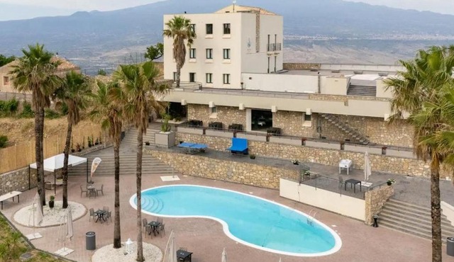 Kento Resort Hotel