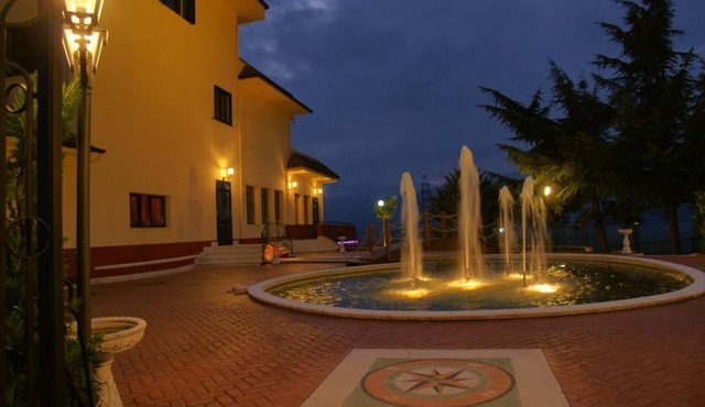Kristall Palace Hotel