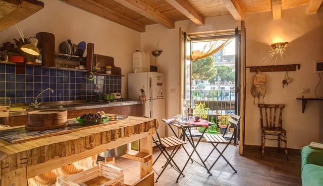 La Casa Verde - 3 Rooms and Kitchen
