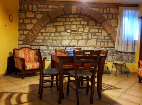 La Taverna