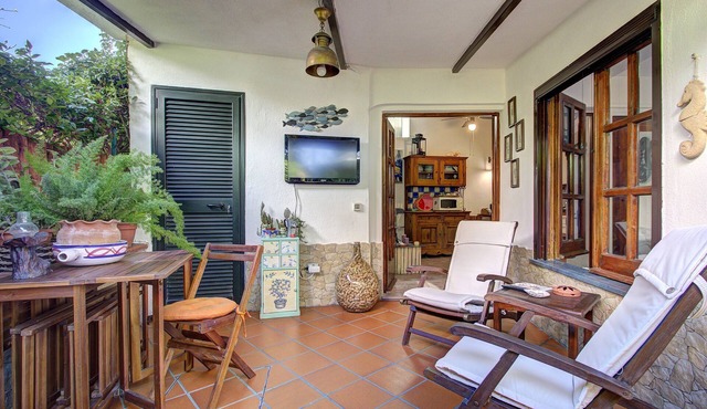 Lacco Cottage