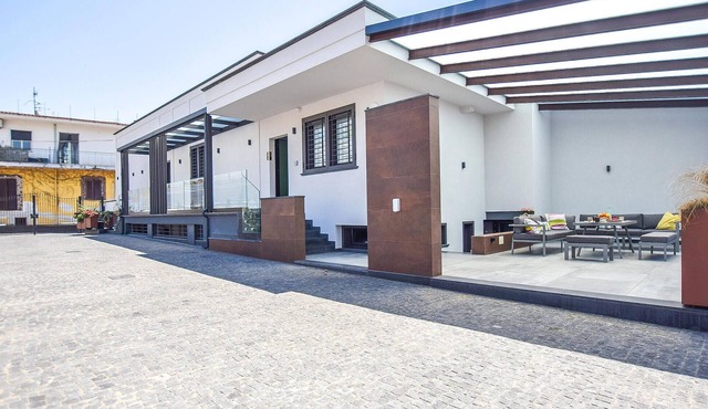 Lovely home in Terzigno with WiFi