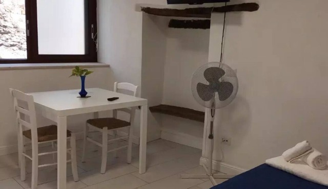 Lovely studio apartment in San Mauro Cilento