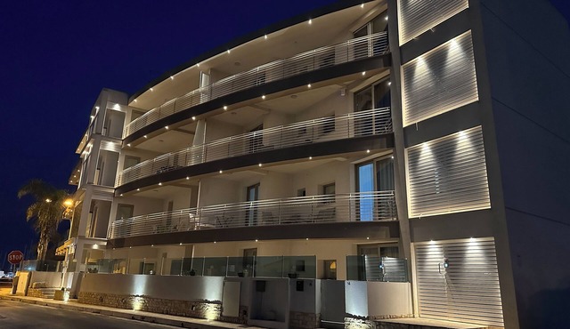 Luxury and privacy at the gates of the magical village of Marzamemi.