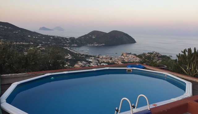 Luxury apartment with swimming pool and panoramic view