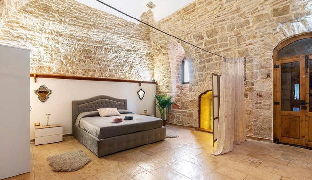 Luxury House 'Apulia' with Wi-Fi