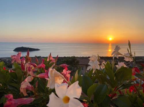 Luxury Villa Cirella happy island