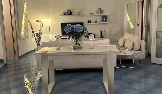 Luxury Villa with garden, crystal clear sea of Calabria. CIrella Island