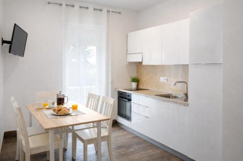 Mach1 Tropea Guest House
