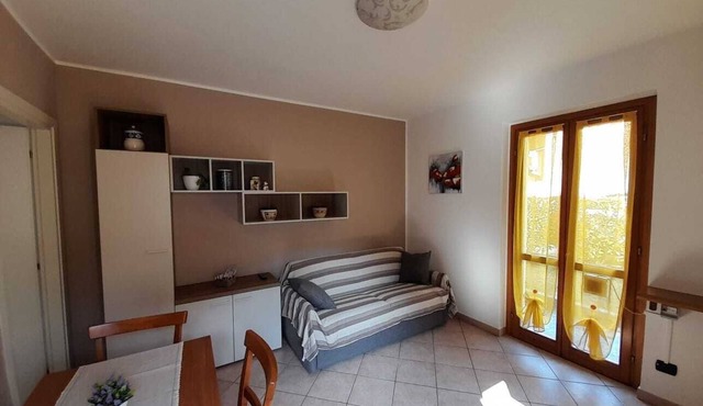 Marco Apartment - Holiday Apartment Luino in Luino