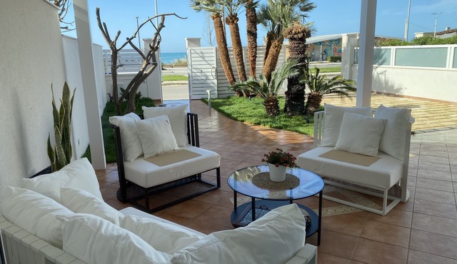 Mare Ibleo, Seafront House, Topazio Apartment
