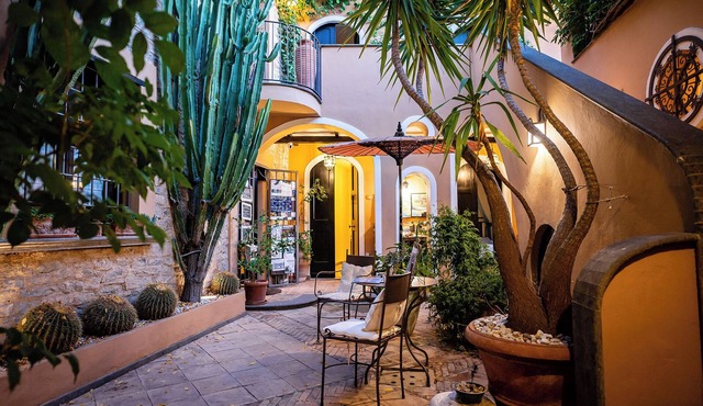 Marulivo Hotel