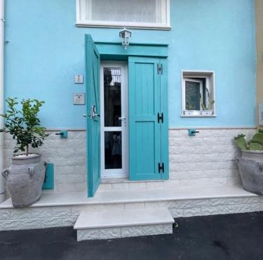 Melvis Holiday Home