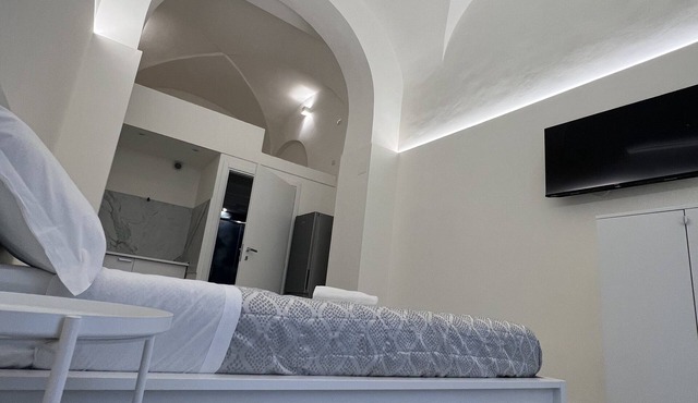 Motta Palace Apartments and Rooms