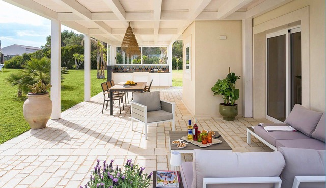 My Rental Homes - Villa Doddi with swimming pool, terrace and sea view.