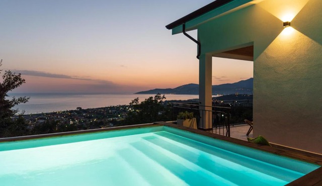 Naima Boutique Villa