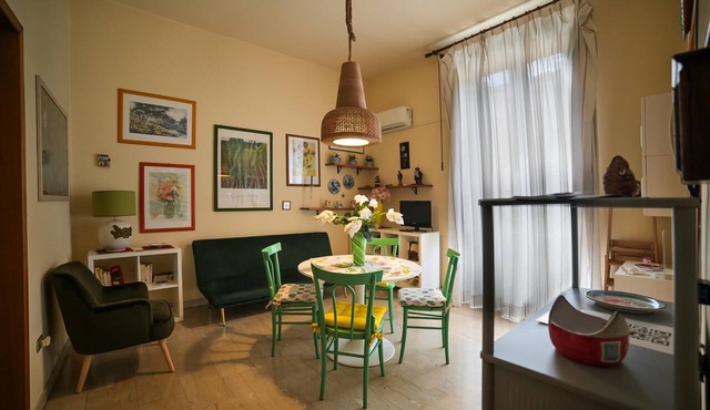 ‘Nero D’Avola’ Apartment with Balcony, Wi-Fi and Air Conditioning
