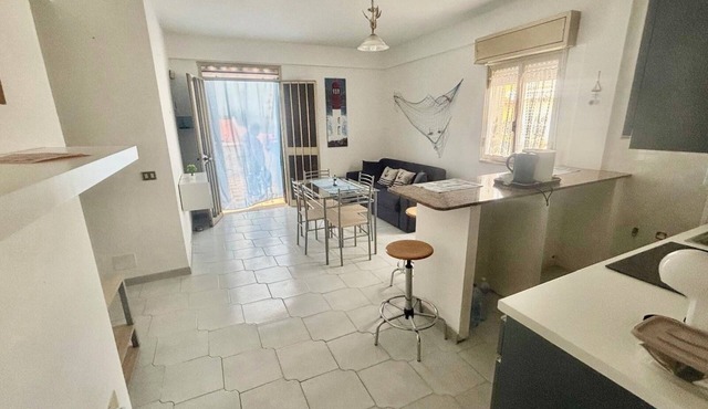 *Nest by the Sea* Holiday Home