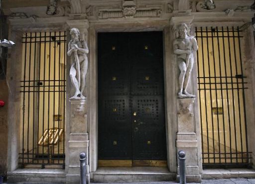 Nik rooms in Genoa