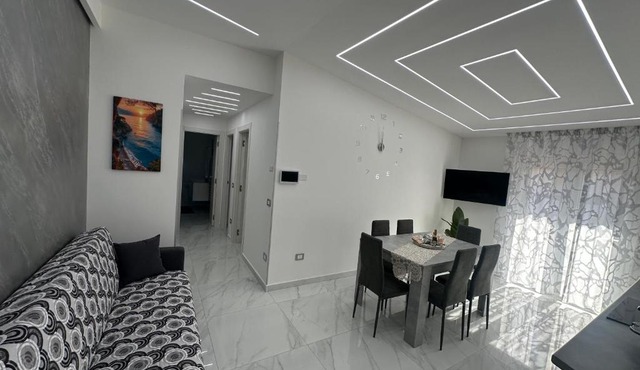 Noemi Luxury Apartament - Nicotera Marina