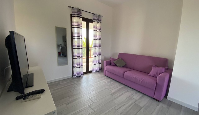 Nora's Flats - Trilo Apartament